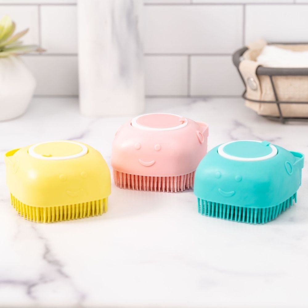 Cat Grooming Bath Brush Scrubber- Soft Silicone Shampoo Massage Dispenser  For Cats (Yellow)- Super Deal ! (Limited 1 per customer) 