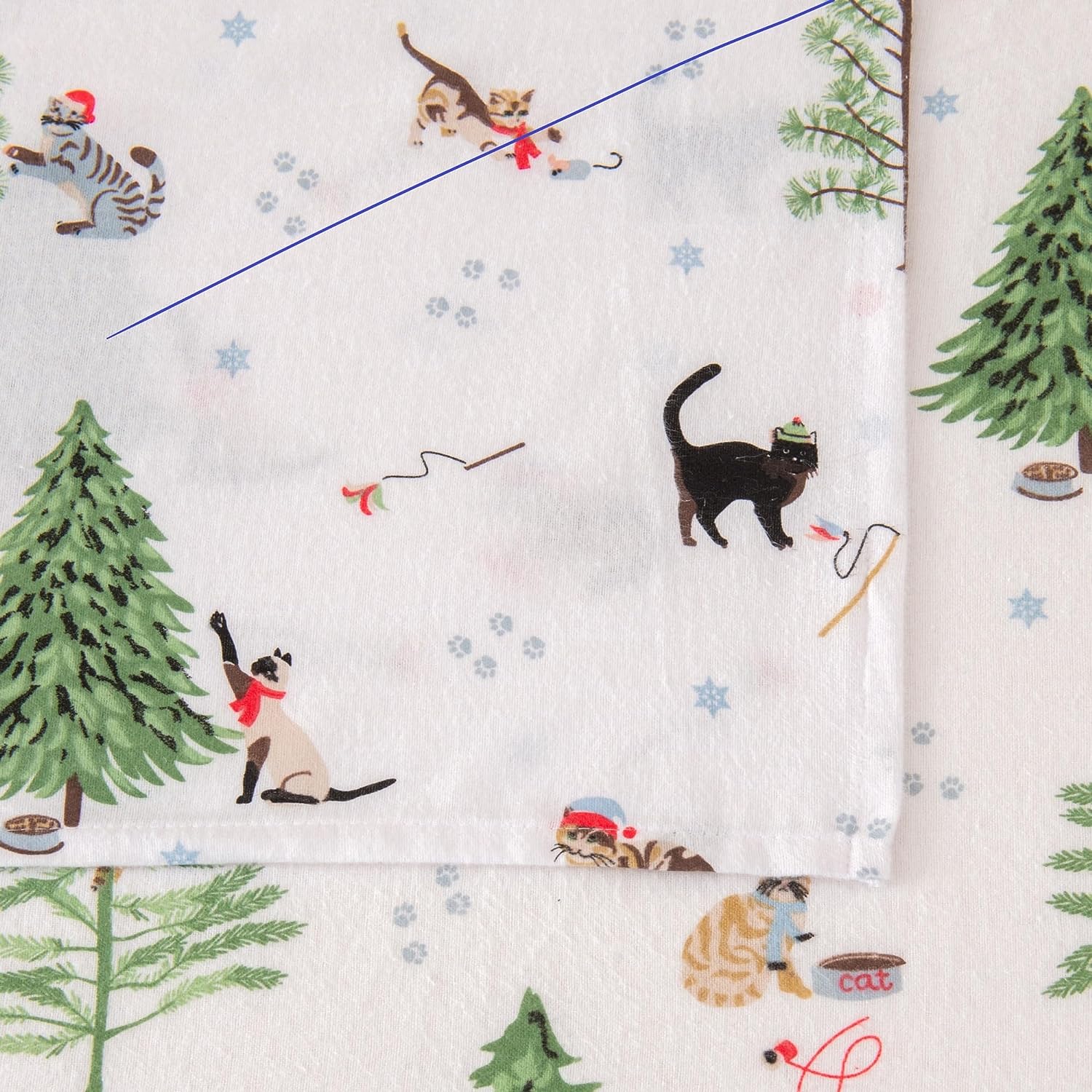 Great Bay Home 100% Turkish Cotton Queen Holiday Flannel Sheet Set (Winter Cats)