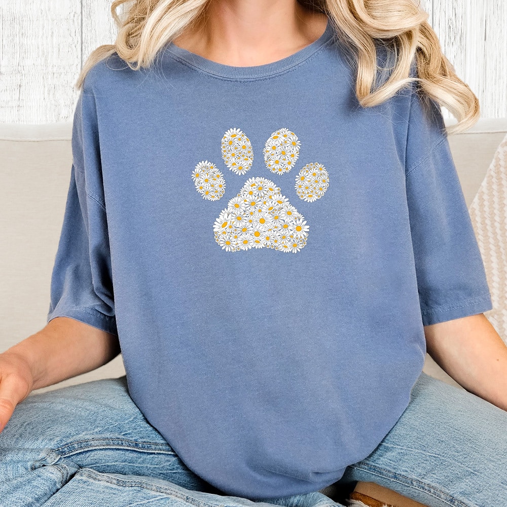Comfort Colors Daisy Paw Vintage Washed Tee - Blue Jean