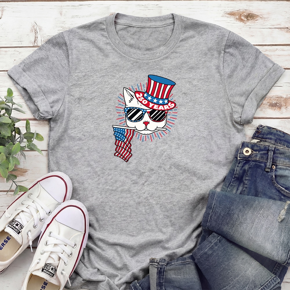 Red, White & Meow – 250 Years Standard Tee Heather Grey