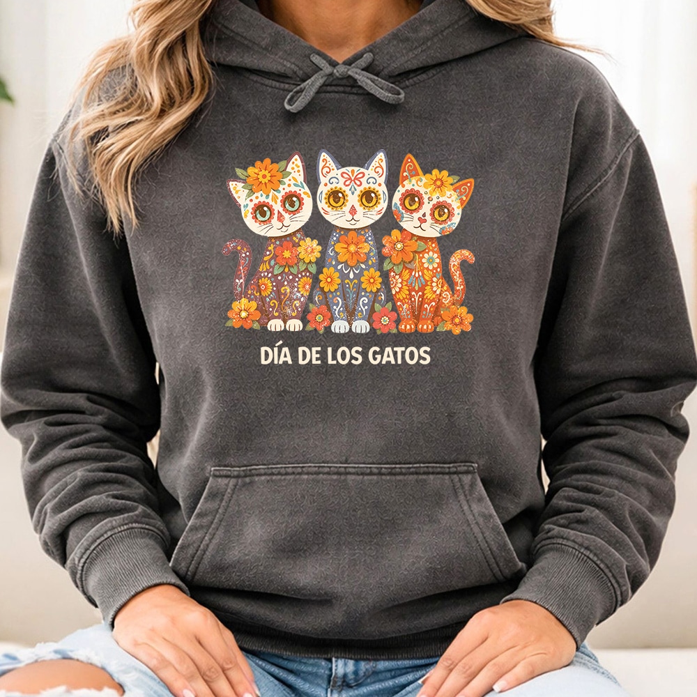 Comfort Colors Día de los Gatos Premium Hoodie Pepper