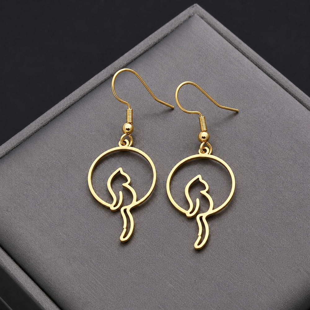 Sitting Kitty Gold Dangle Earrings