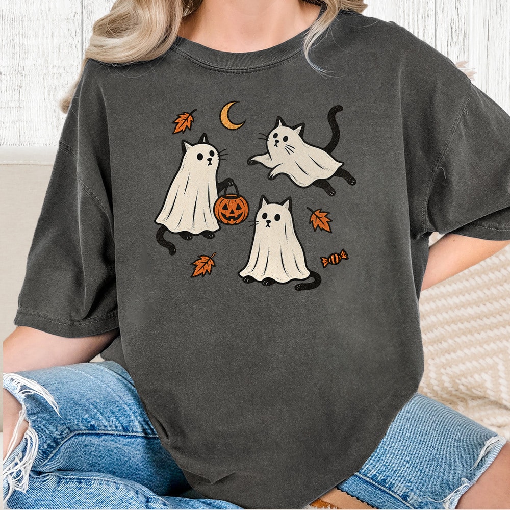 Comfort Colors Playful Ghost Cats Vintage Washed Tee - Pepper