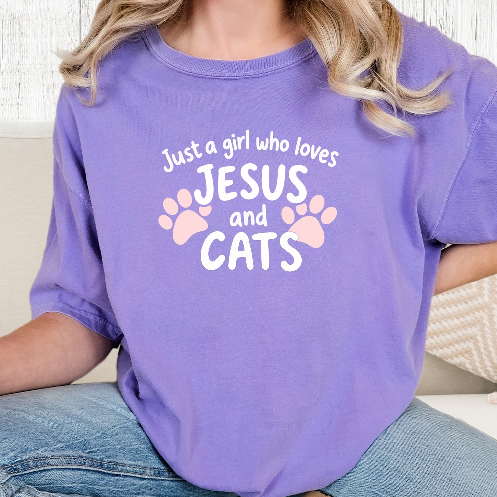 Comfort Colors Just A Girl Who Loves Jesus And Cats Vintage Washed Tee - Violet